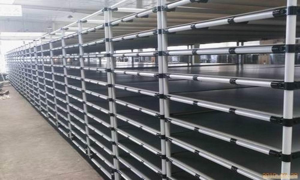 使用線棒貨架存放貨物要注意什么？