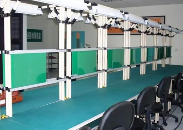 線棒工作臺與普通鑄鐵工作臺的不同之處